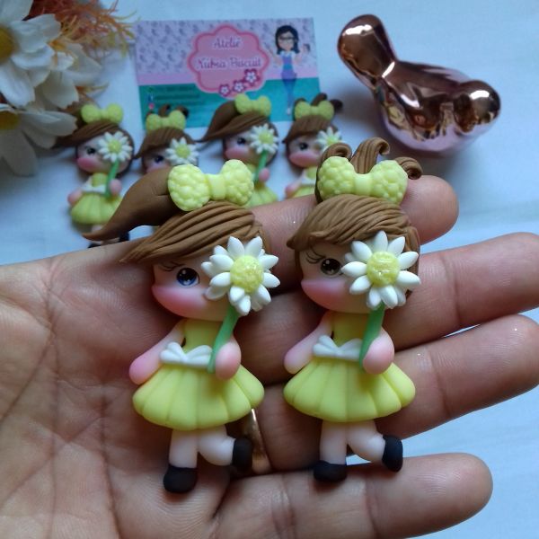 Aplique menina Margarida